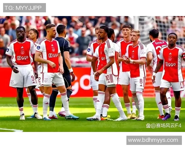 阿贾克斯主场迎战赫拉克莱斯期待精彩对决与激烈竞争